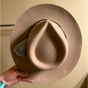 Cowgirl hat